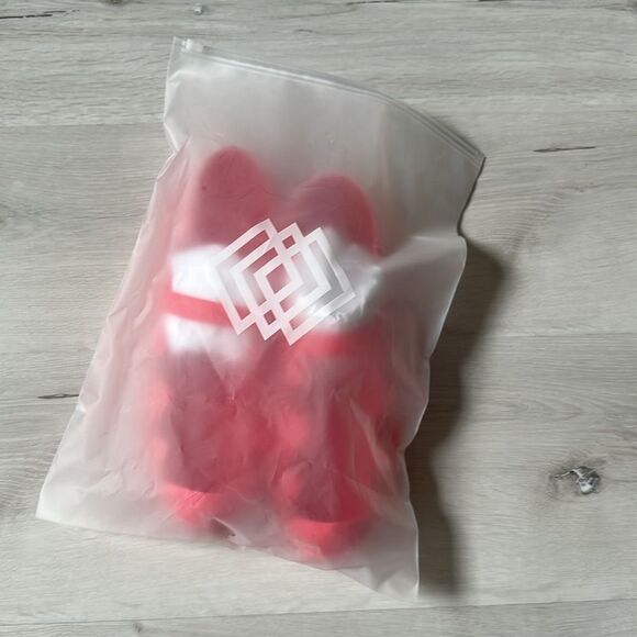 Tidal 3D Elite a cleat guard Size 9.5 INCHES in ember Red New with tags - Picture 11 of 16